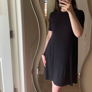 Old Navy black ribbed dress